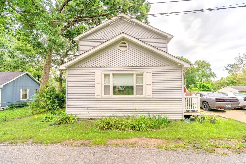 7225 W 136th Lane Cedar Lake, IN 46303