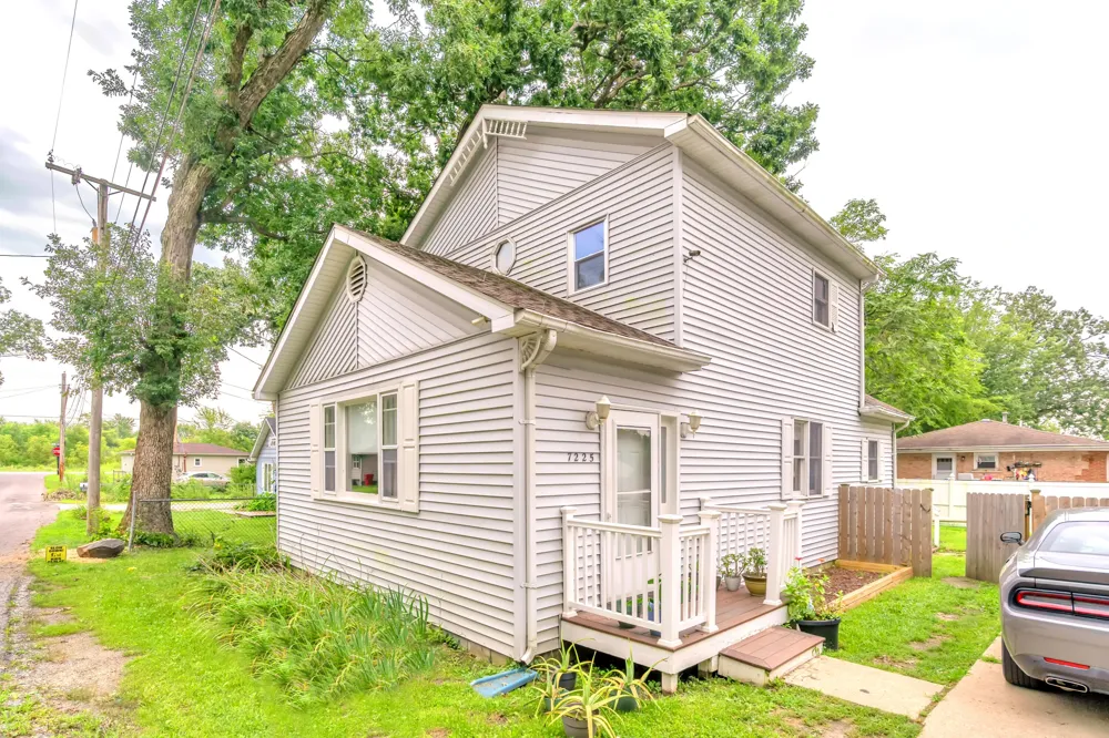 7225 W 136th Lane Cedar Lake, IN 46303
