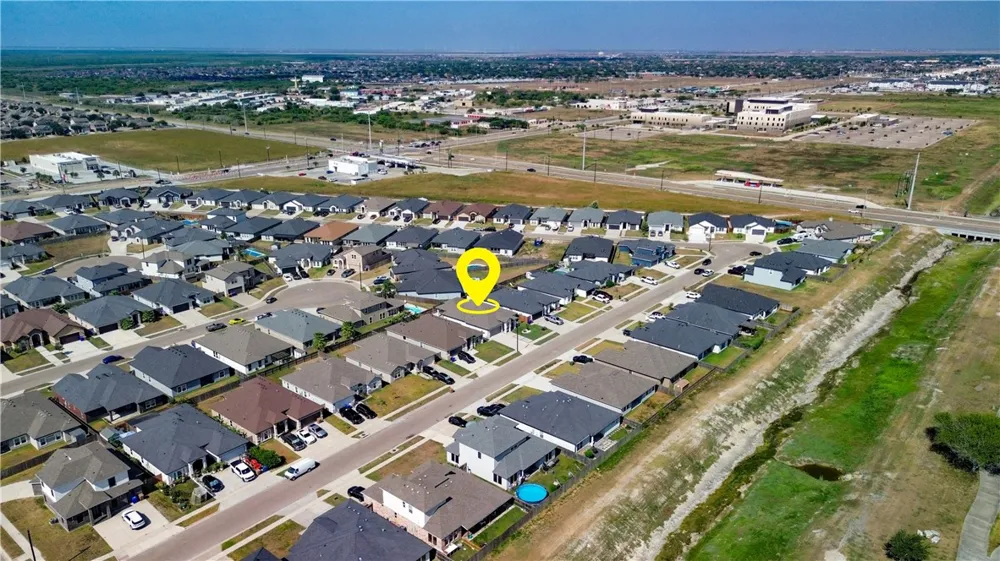 7233 Latitude Street Corpus Christi, TX 78414