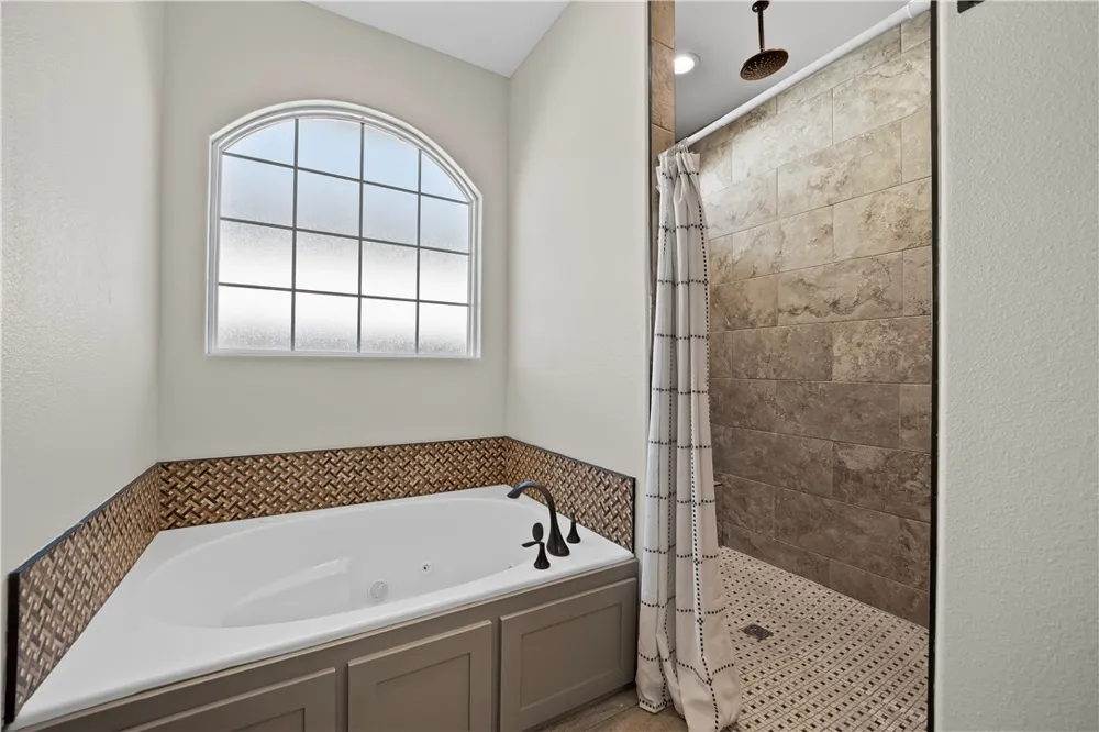 7233 Latitude Street Corpus Christi, TX 78414
