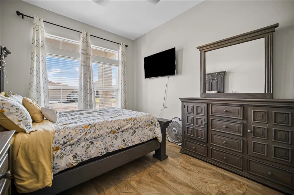 7233 Latitude Street Corpus Christi, TX 78414