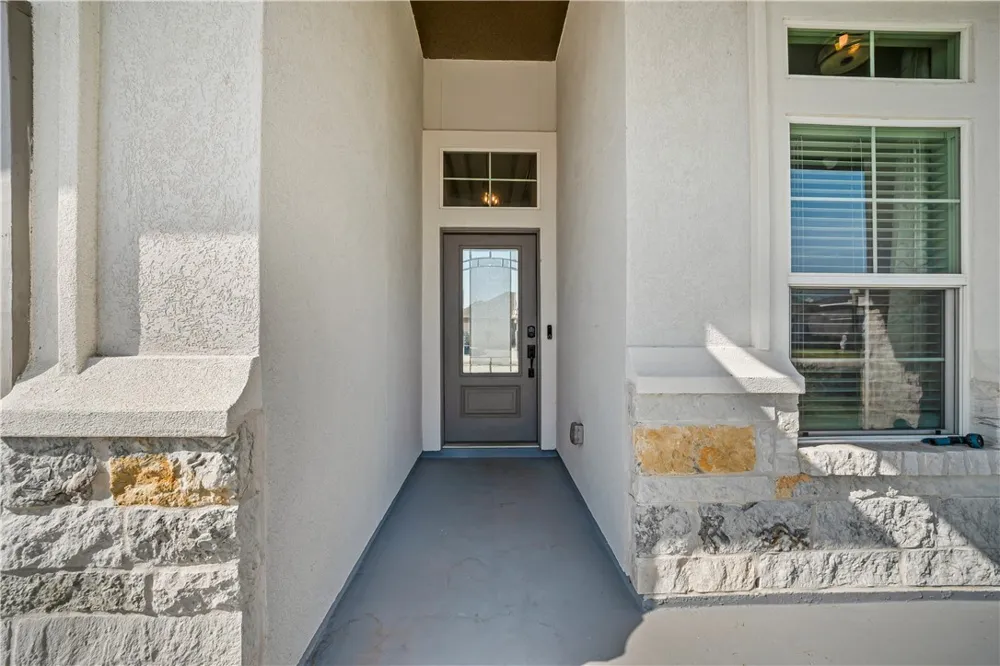 7233 Latitude Street Corpus Christi, TX 78414