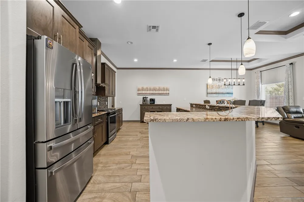 7233 Latitude Street Corpus Christi, TX 78414