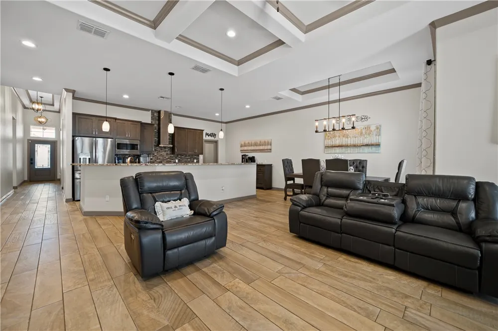 7233 Latitude Street Corpus Christi, TX 78414