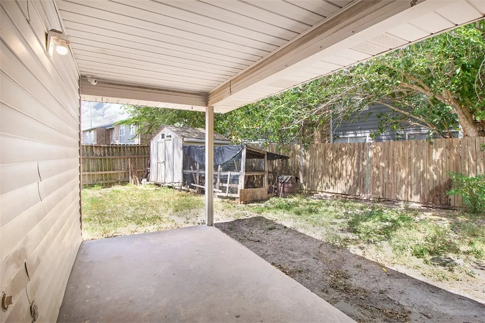 13110 Sunnyville Circle Corpus Christi, TX 78410
