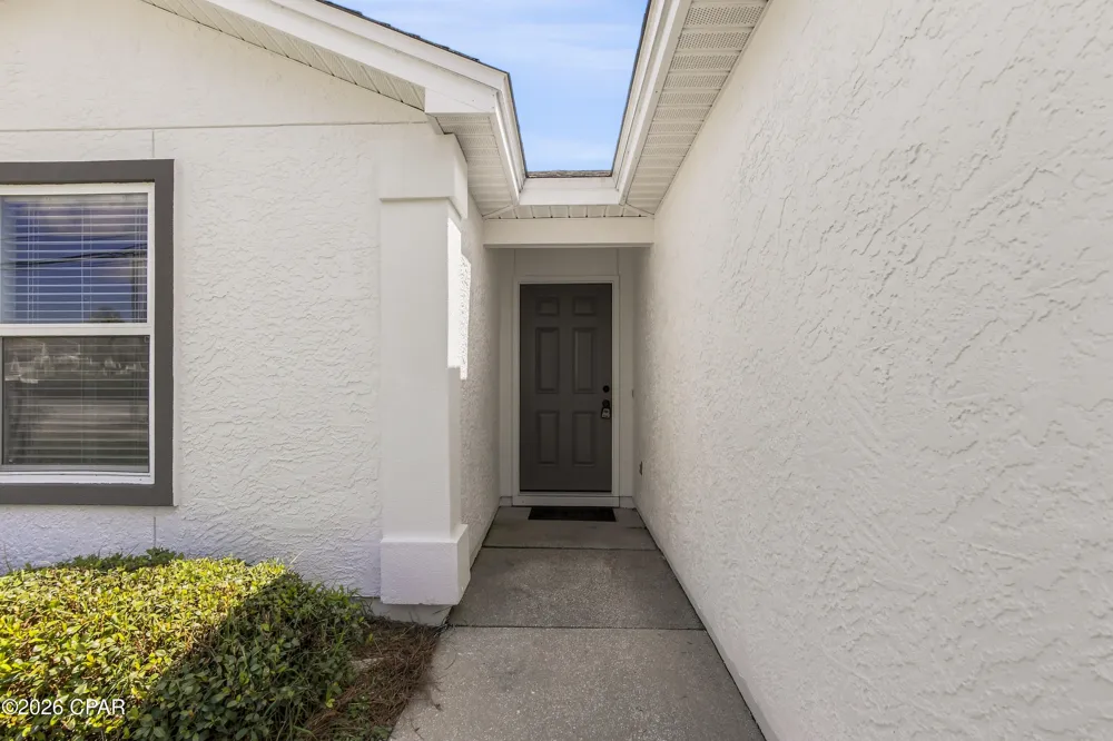 8418 Lagoon Drive Panama City, FL 32408