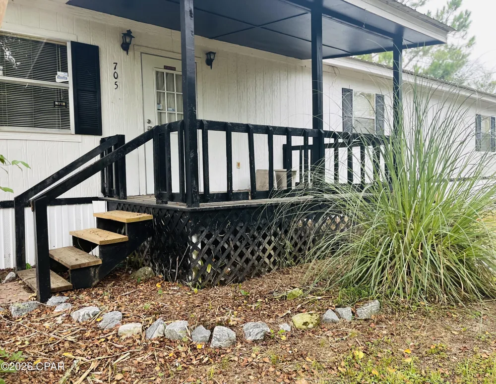 705 W Highway 90 Bonifay, FL 32425