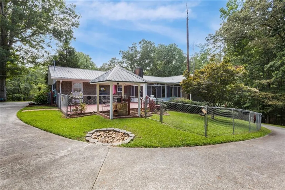 273 Sewell Road Bremen, GA 30110