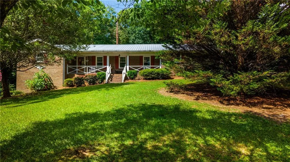 273 Sewell Road Bremen, GA 30110