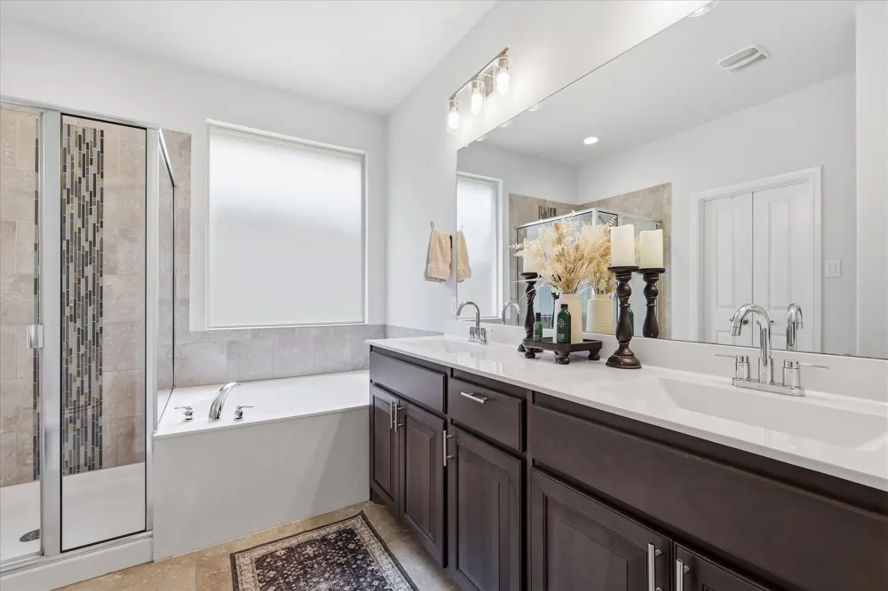 5821 stream Drive Fort Worth, TX 76137
