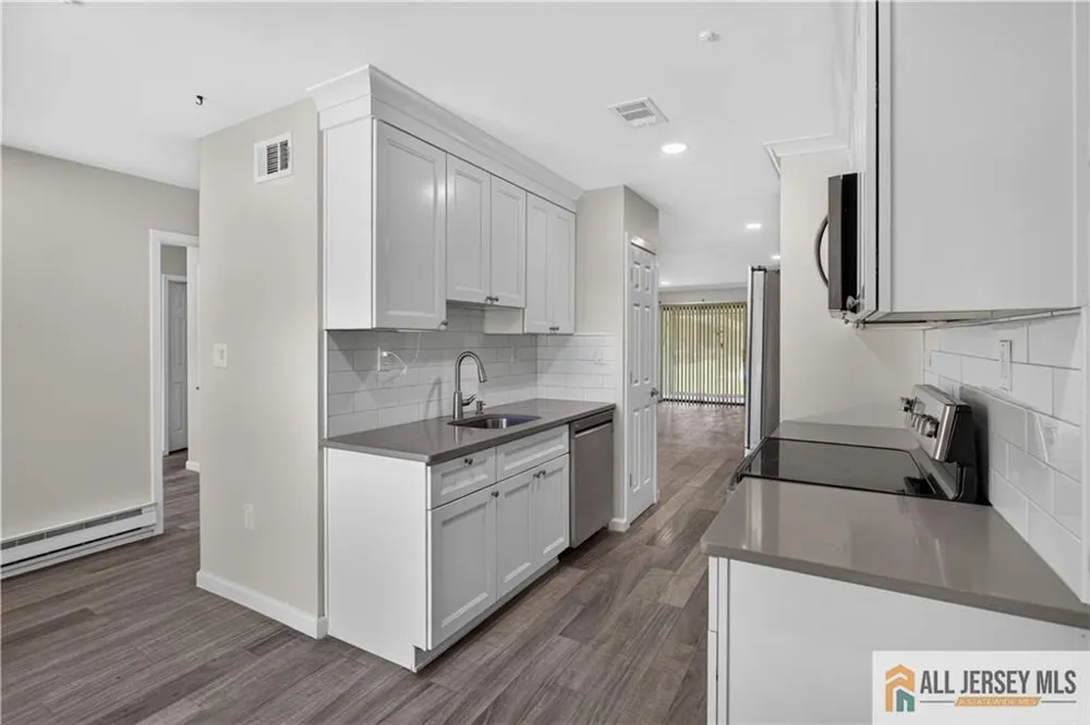 47 Wild Turkey Way #A Manalapan, NJ 07726