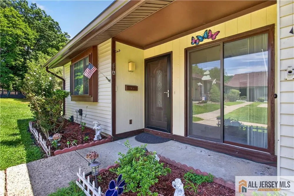 47 Wild Turkey Way #A Manalapan, NJ 07726