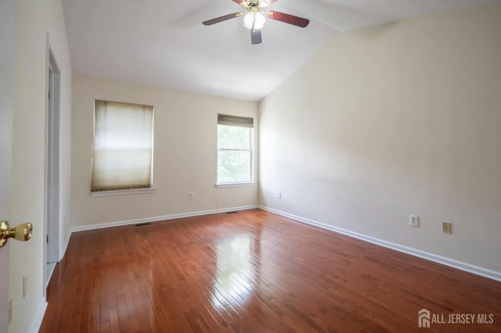 1301 Dahlia Circle South Brunswick, NJ 08810