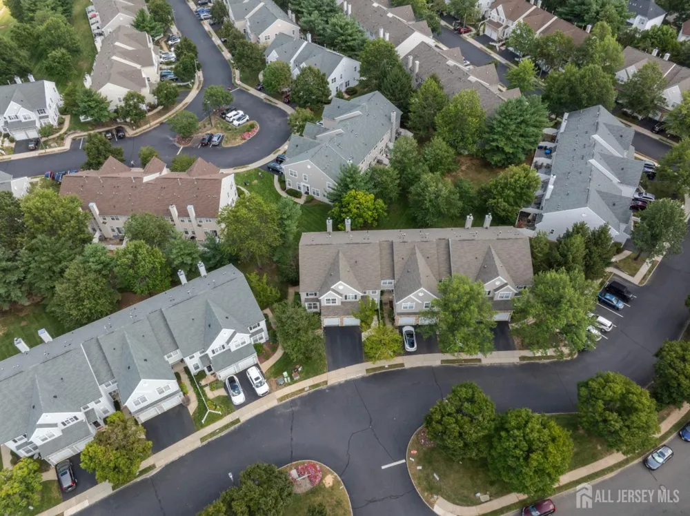 1301 Dahlia Circle South Brunswick, NJ 08810