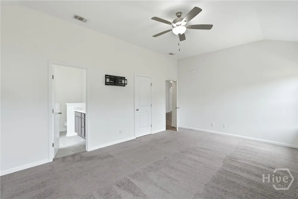 369 Brightleaf Circle Hinesville, GA 31313
