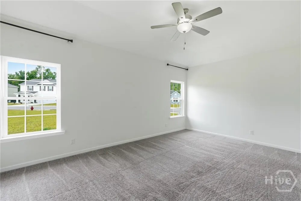 369 Brightleaf Circle Hinesville, GA 31313