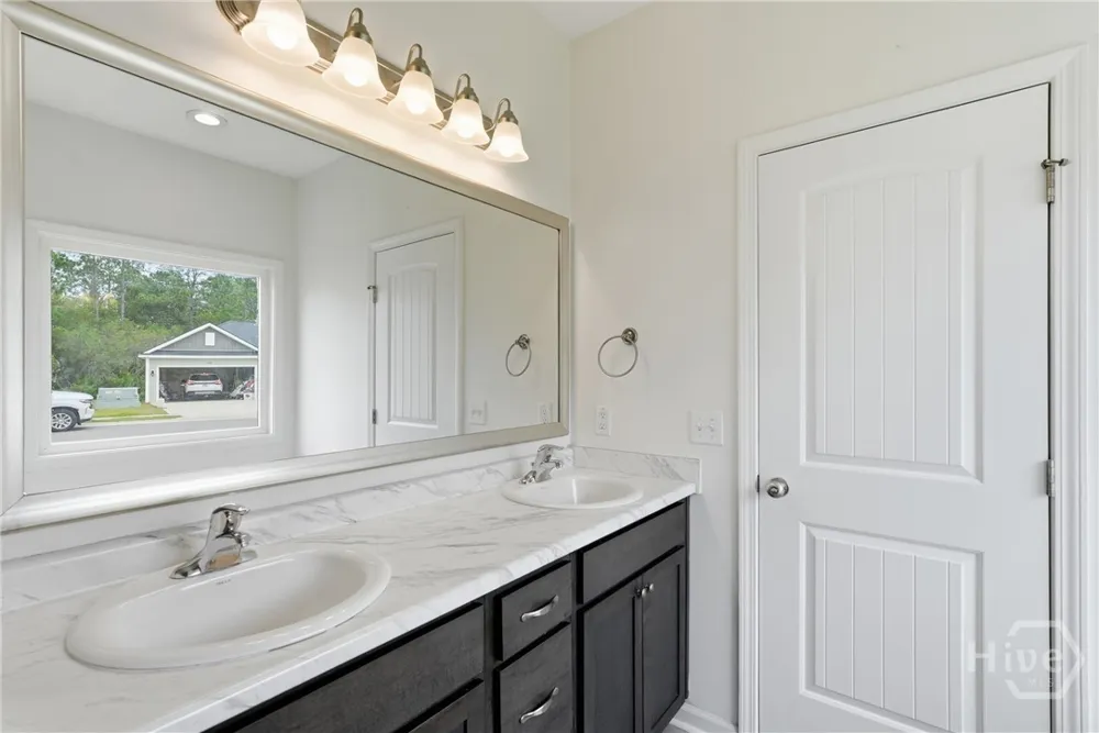 369 Brightleaf Circle Hinesville, GA 31313