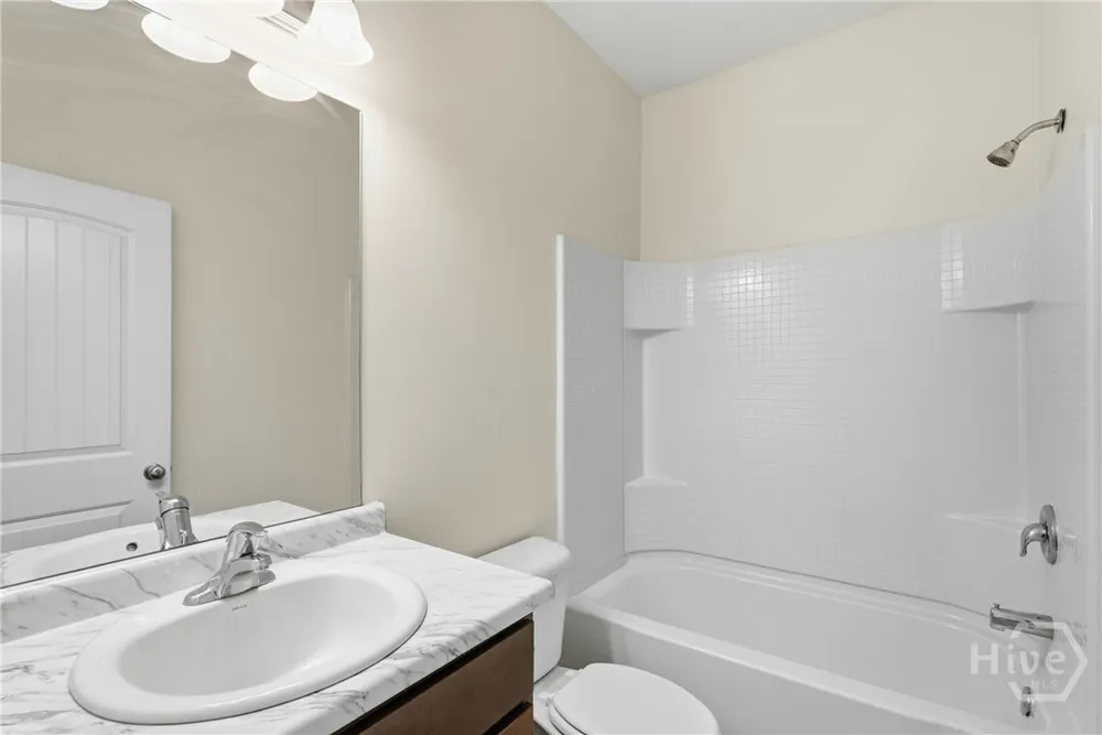 369 Brightleaf Circle Hinesville, GA 31313