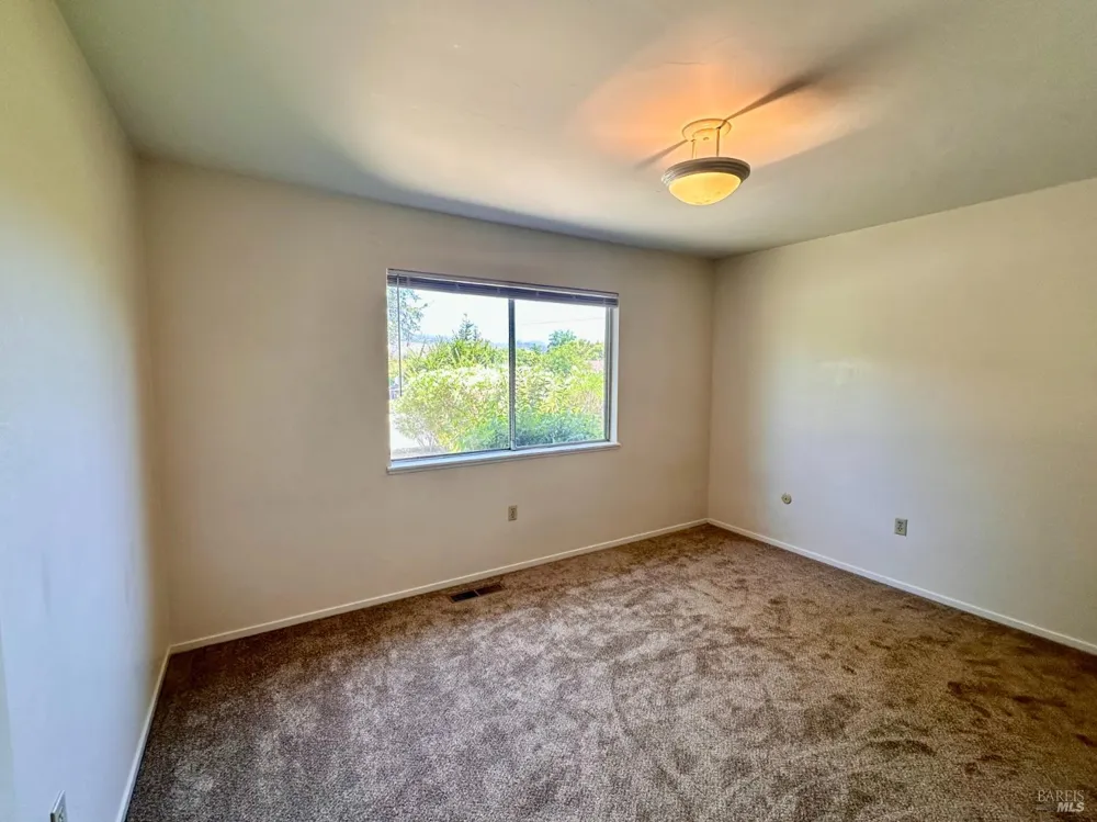 1815 Park Street St. Helena, CA 94574