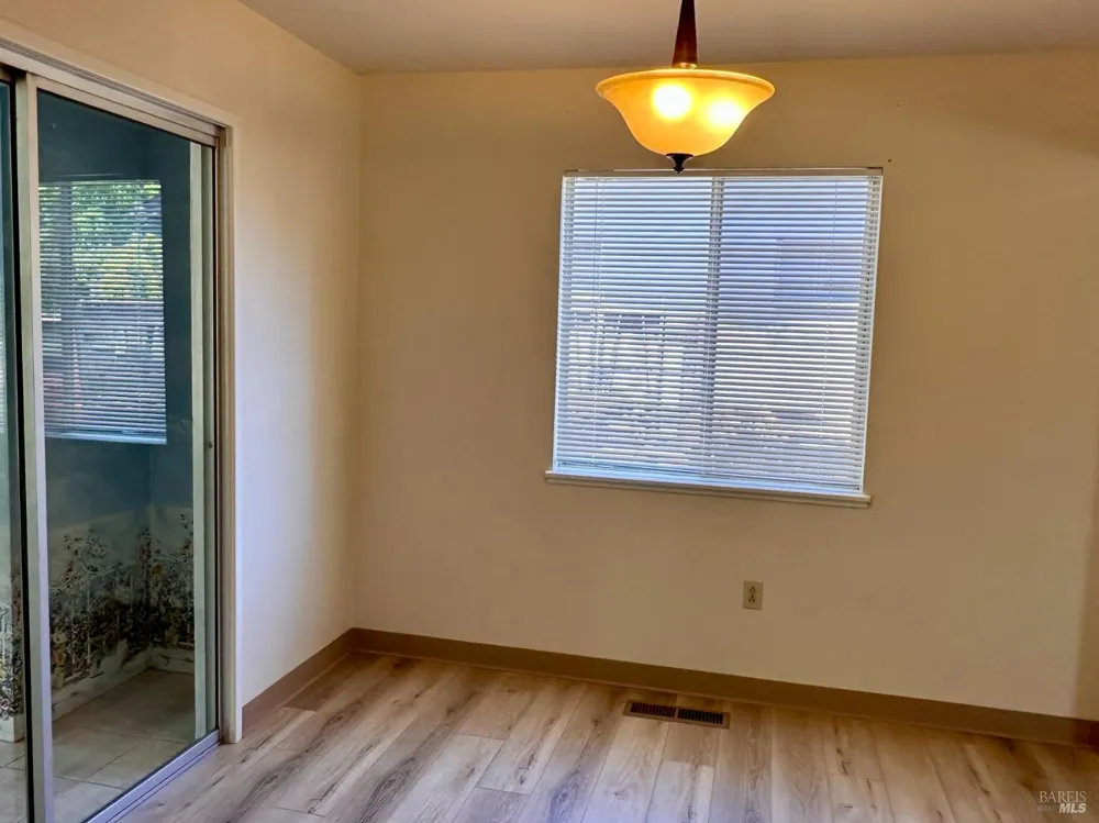 1815 Park Street St. Helena, CA 94574