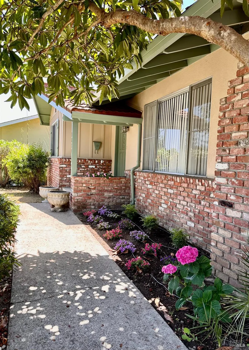 1815 Park Street St. Helena, CA 94574