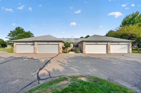 14715 Holly Court
