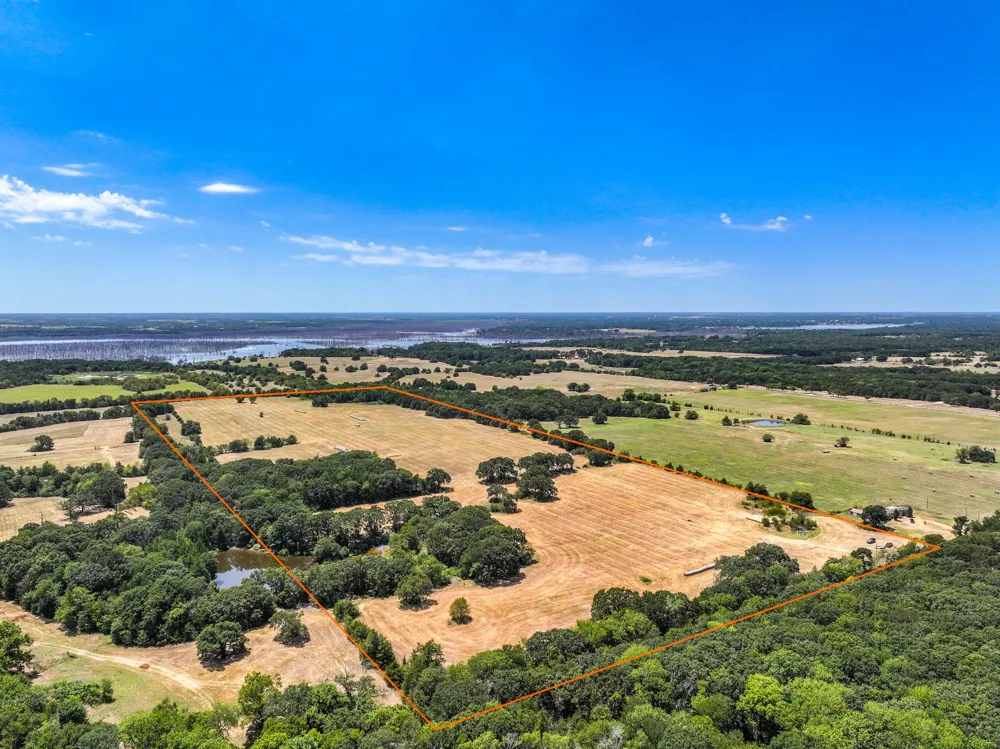 County Road 2615 Ivanhoe, TX 75447