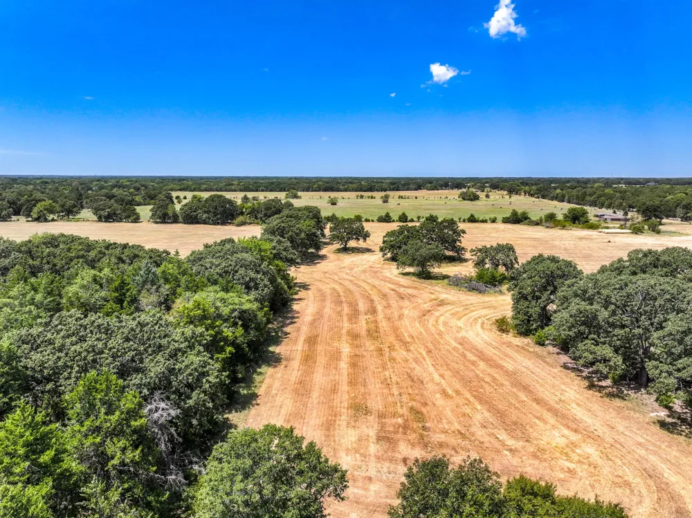 County Road 2615 Ivanhoe, TX 75447