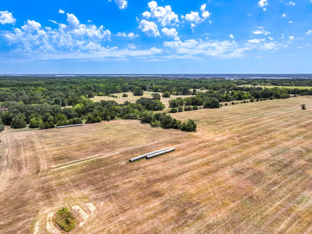County Road 2615 Ivanhoe, TX 75447