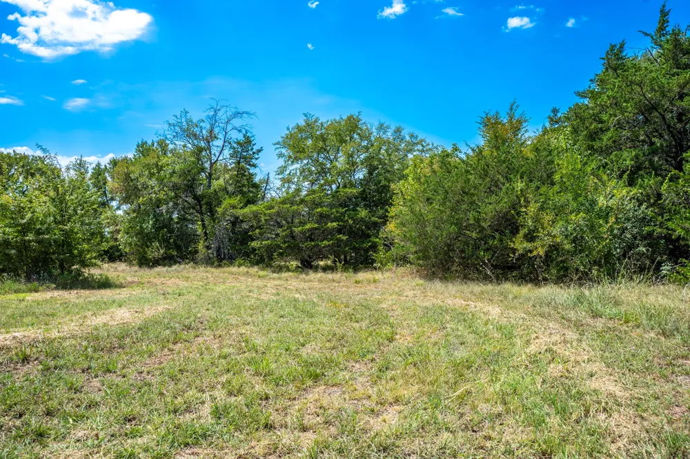 County Road 2615 Ivanhoe, TX 75447