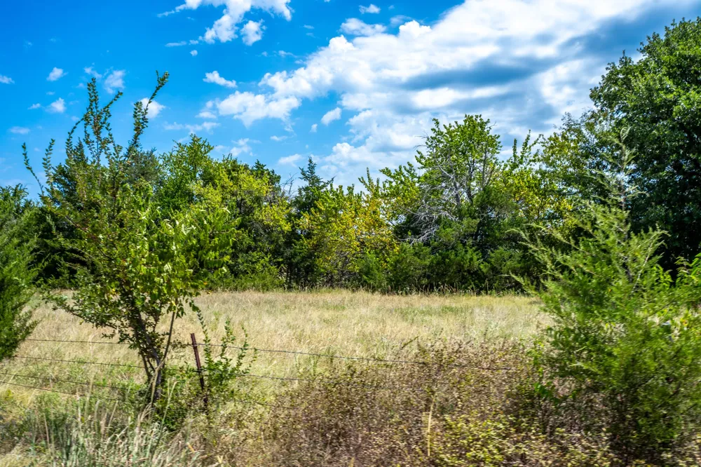 County Road 2615 Ivanhoe, TX 75447