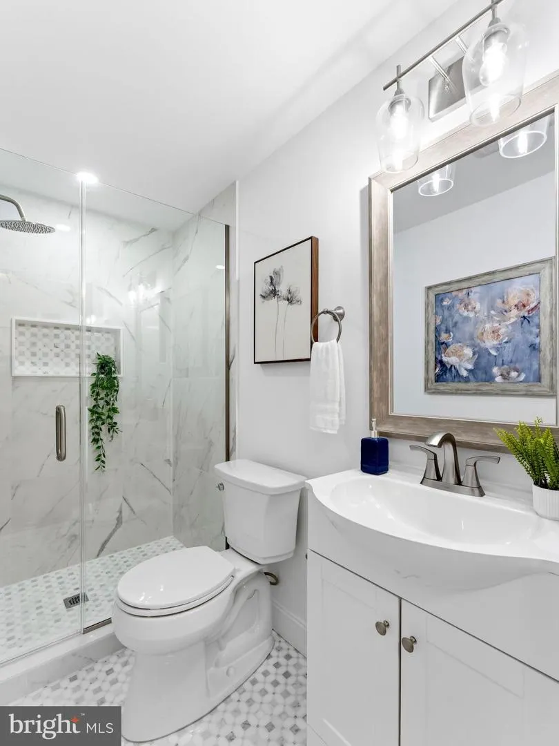 422 BIRCH DRIVE Mickleton, NJ 08056