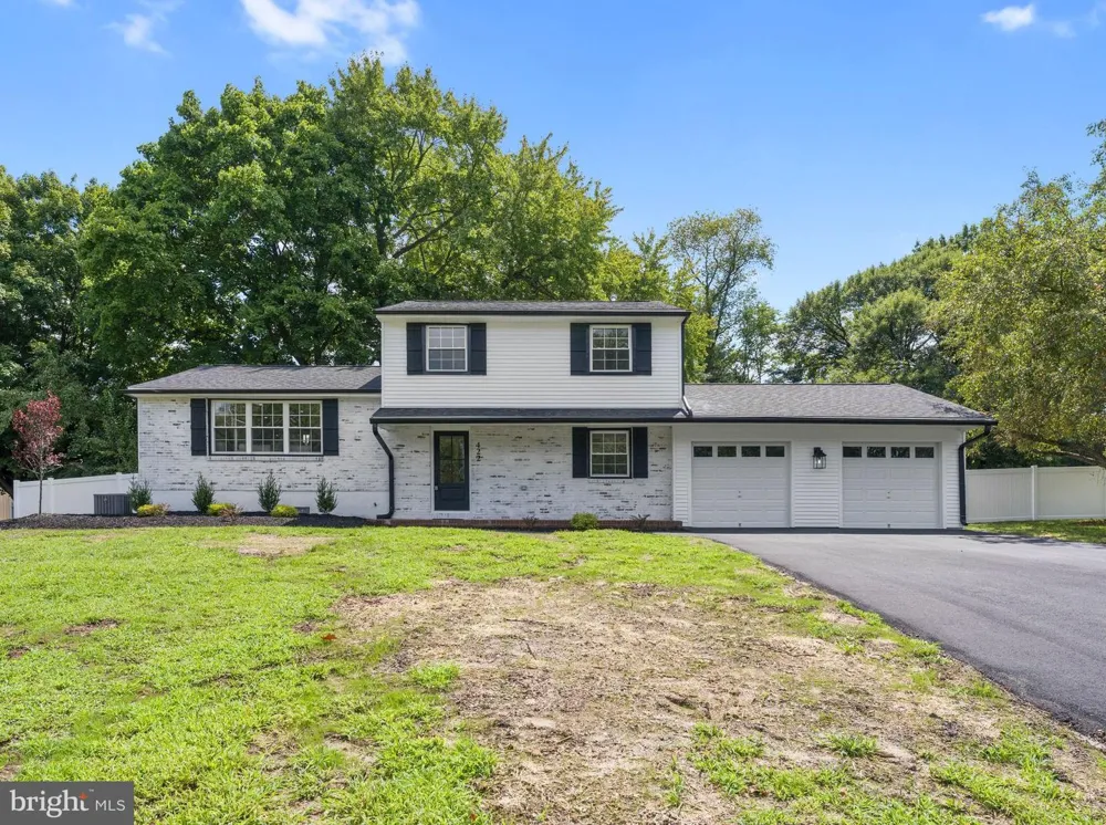 422 BIRCH DRIVE Mickleton, NJ 08056