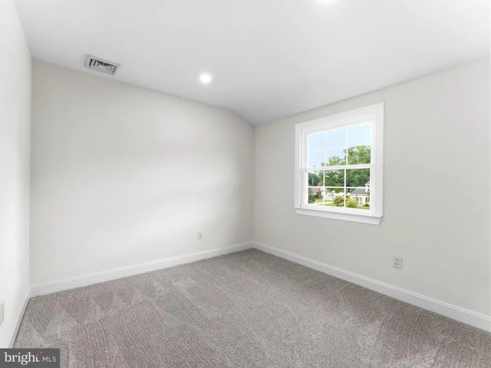 422 BIRCH DRIVE Mickleton, NJ 08056
