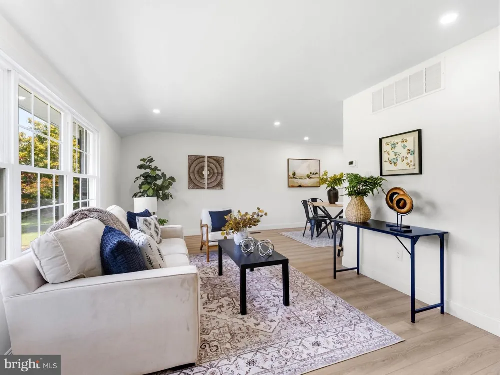 422 BIRCH DRIVE Mickleton, NJ 08056