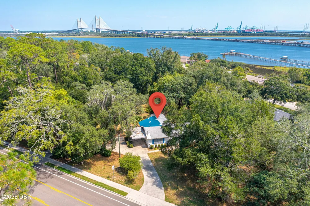 8443 Fort Caroline Road Jacksonville, FL 32277