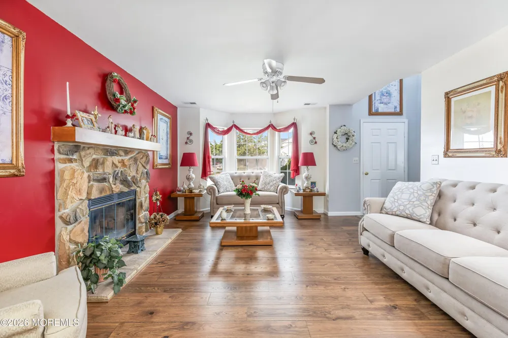 67 S Pier Brick, NJ 08723