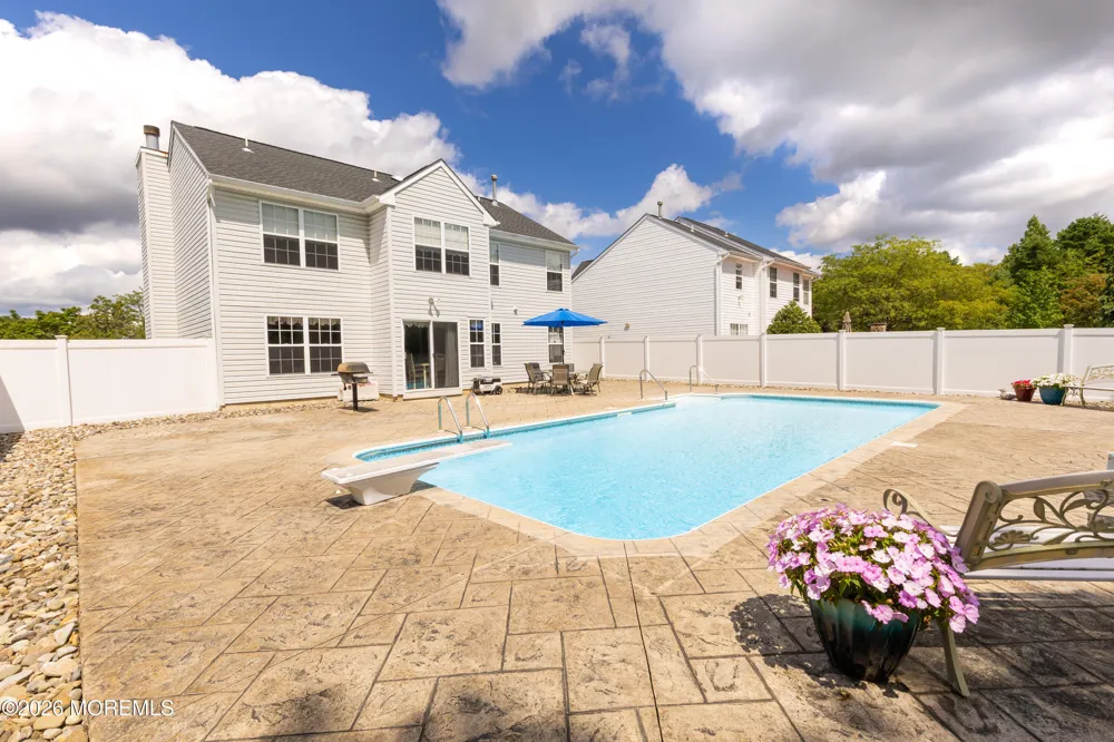 67 S Pier Brick, NJ 08723