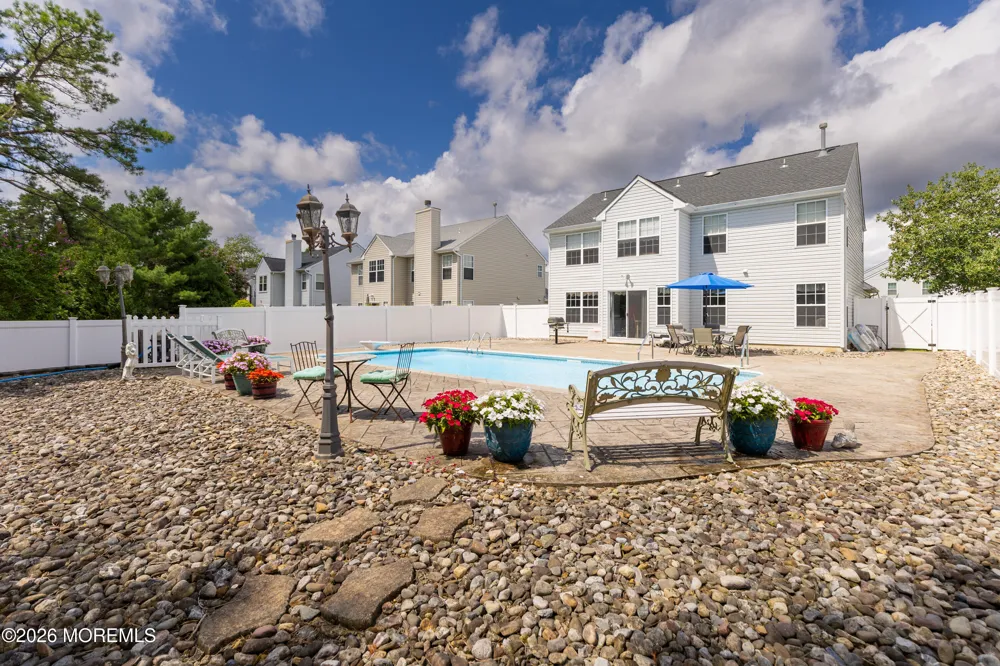 67 S Pier Brick, NJ 08723