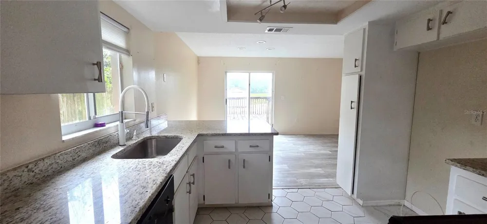 749 SCHOOLHOUSE ROAD Lakeland, FL 33813