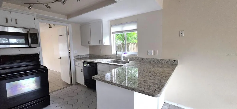 749 SCHOOLHOUSE ROAD Lakeland, FL 33813