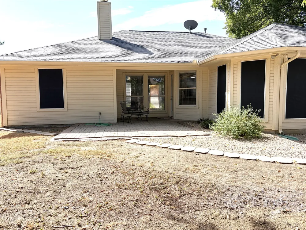 1310 Mcanear Court Cleburne, TX 76033