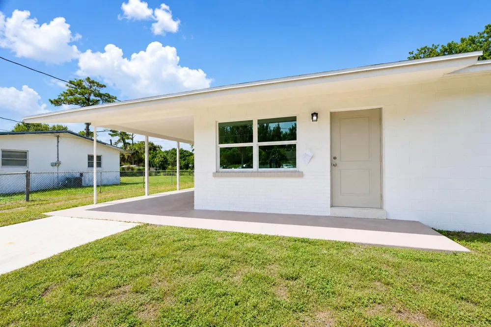 5502 SAN DIEGO AVENUE Fort Pierce, FL 34946