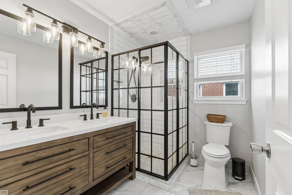 54652 Arrow Wood Lane New Baltimore City, MI 48047