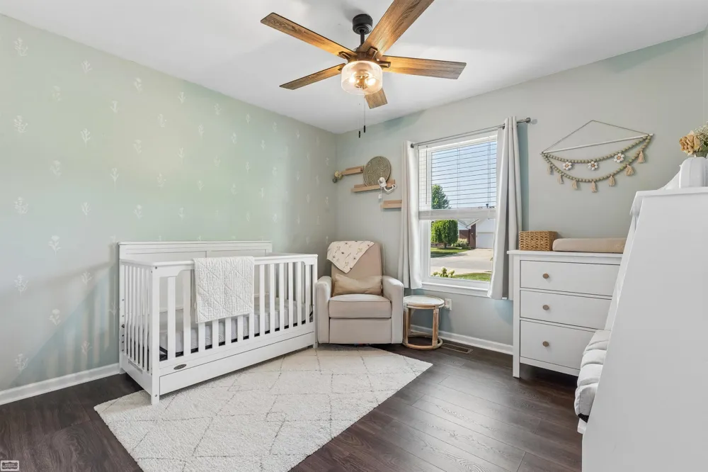 54652 Arrow Wood Lane New Baltimore City, MI 48047