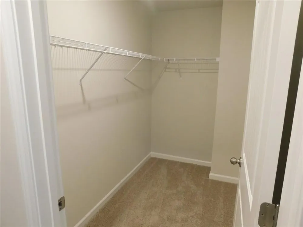 2514 Acacia Walk Acworth, GA 30101