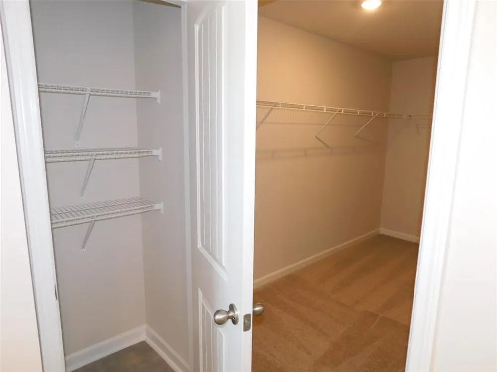 2514 Acacia Walk Acworth, GA 30101