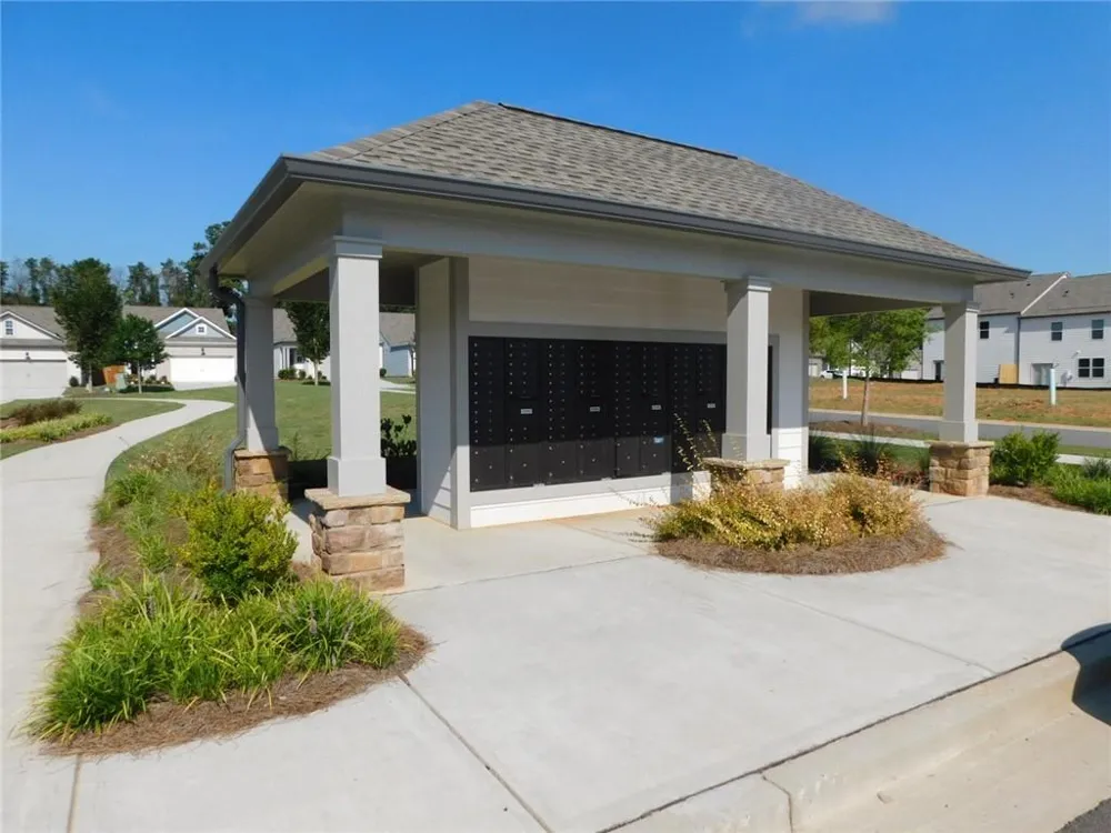 2514 Acacia Walk Acworth, GA 30101