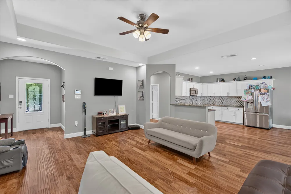601 E Jefferson Street Waxahachie, TX 75165