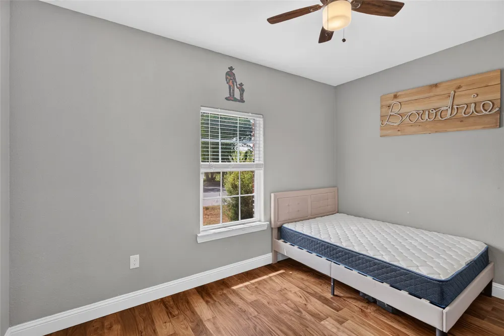 601 E Jefferson Street Waxahachie, TX 75165